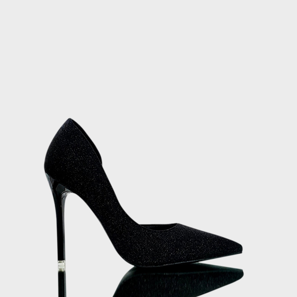 La chica de los stilettos Stilettos Ava Black Glint en Material Brillante Negro con Taco Acrílico al Tono de 10,5 cm