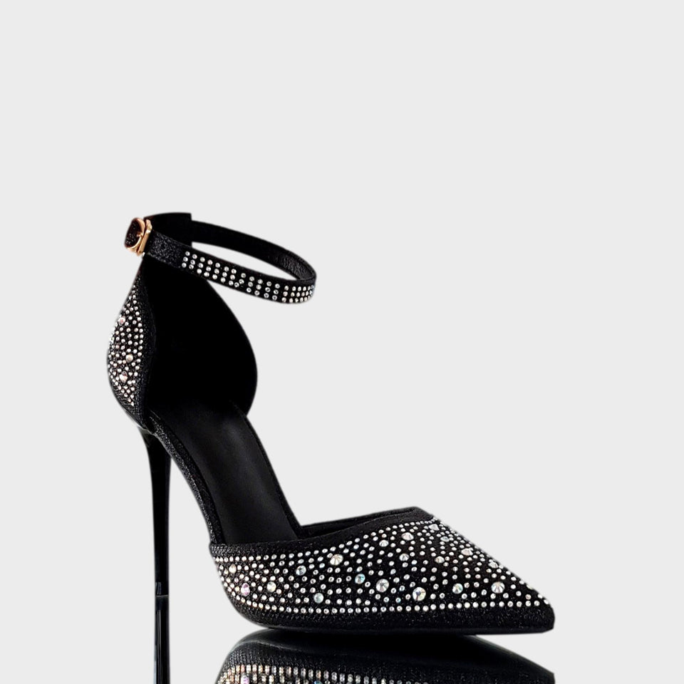 La chica de los stilettos Vista Lateral de Stilettos Blair Black en Color Negro Cubiertos con Cristales Transparentes y Taco de Acrílico Negro de 10 cm