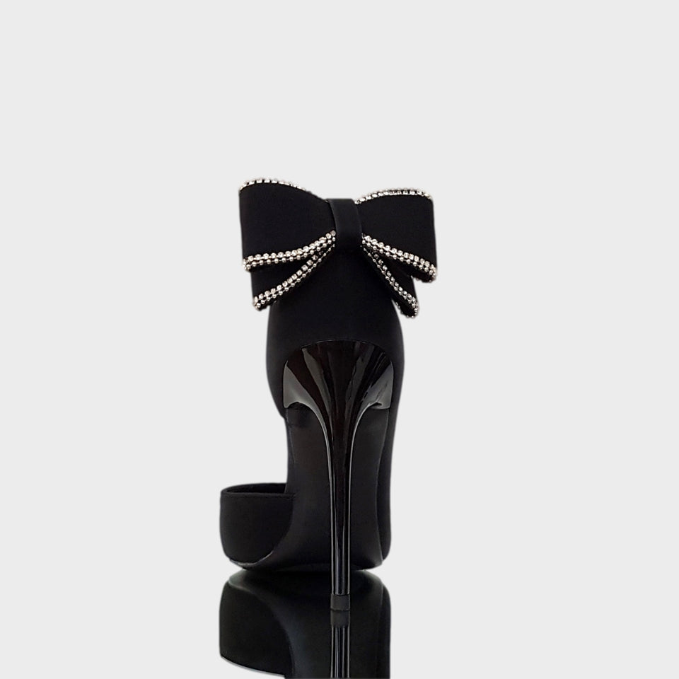 La chica de los stilettos Stilettos Vivien Black en Material Sintético Negro con Moño en el Talón y Taco Acrílico al tono de 10.5 cm Vista de Talón y Taco