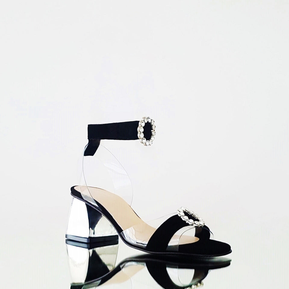 La chica de los stilettos Sandalias Kylie Negro en Gamuza y Acrílico con Taco 6 cm Frente y Perfil