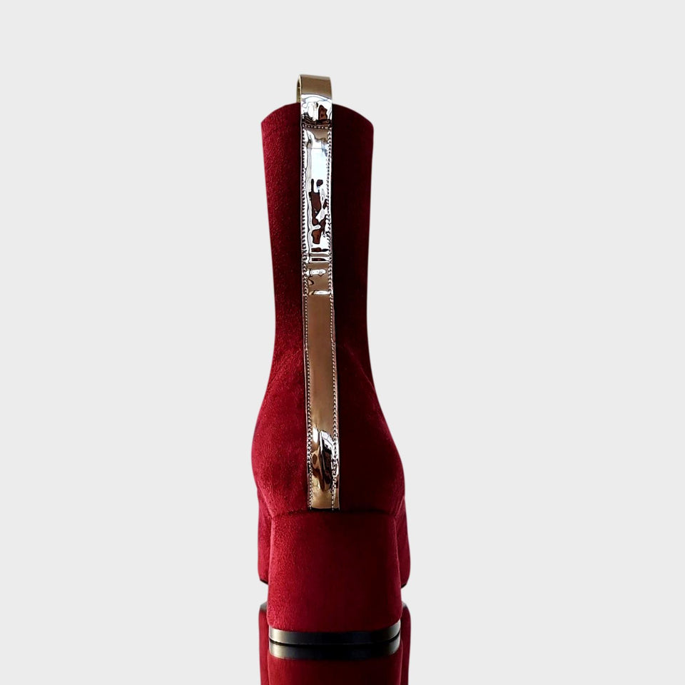 La chica de los stilettos Botas Cortas Sienna Elastizadas Gamuza Bordeaux Taco 5 cm Talón y Taco