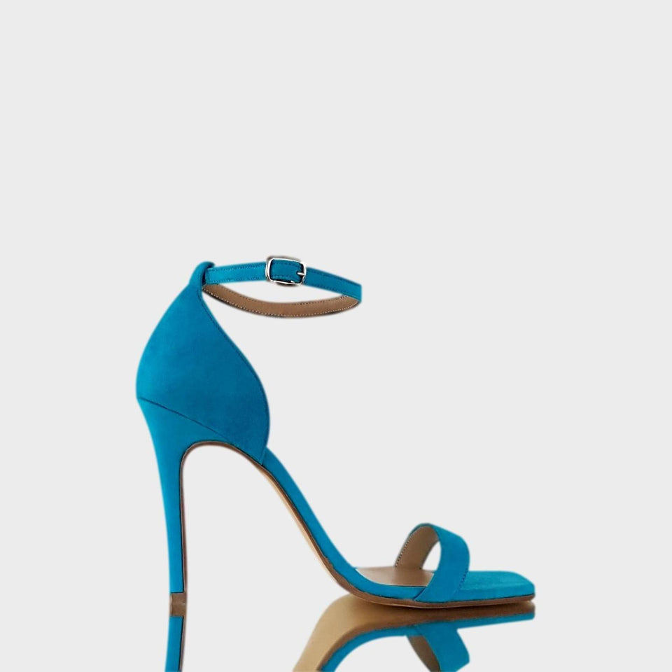 La chica de los stilettos Sandalias Lea Turquesa en Gamuza Turquesa con Talón Cubierto Correa en el Tobillo y Taco de 10 cm