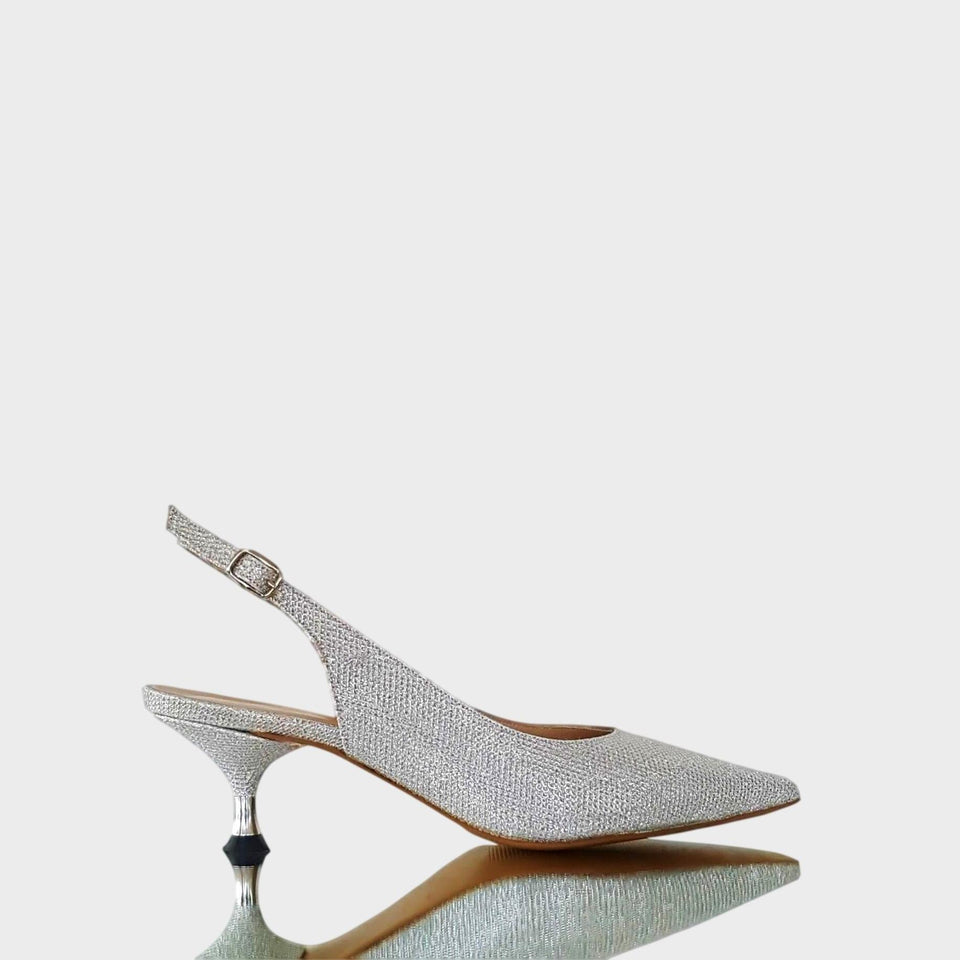 La chica de los stilettos Zapatos Laminados Amy Silver con Taco 5 cm