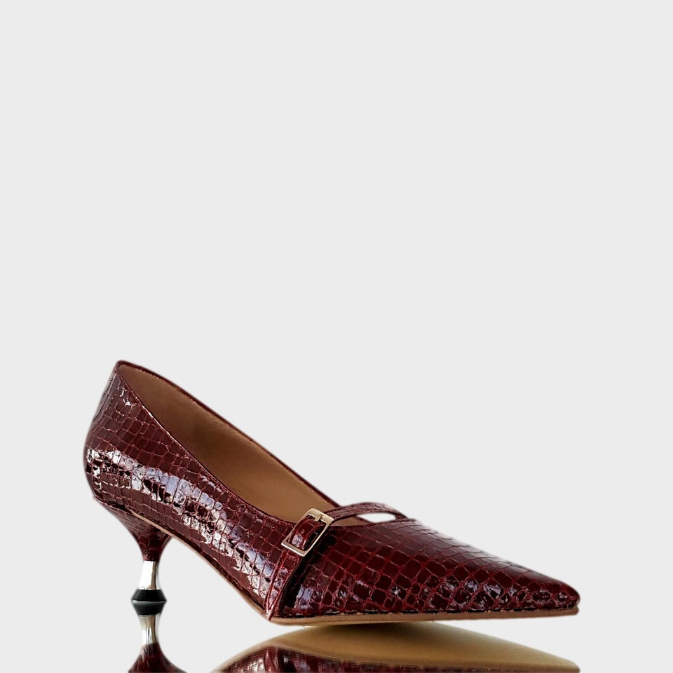 La chica de los stilettos Zapatos Athena Bordeaux en Cuero Crocco Bordeaux con Taco de 5 cm Vista Lateral